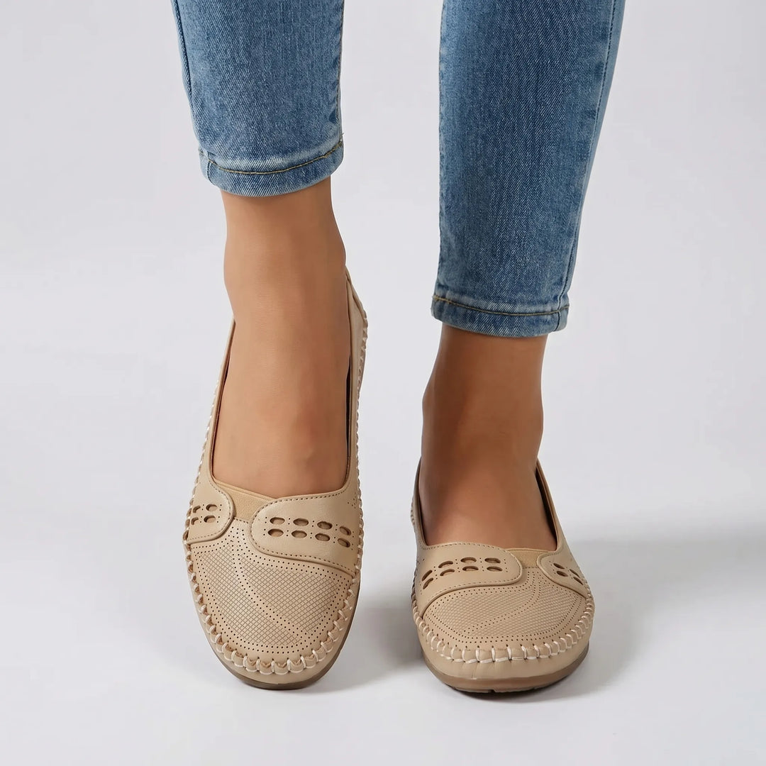 Fleurvelle - Cushioned Orthopedic Flat Slip-On Shoe