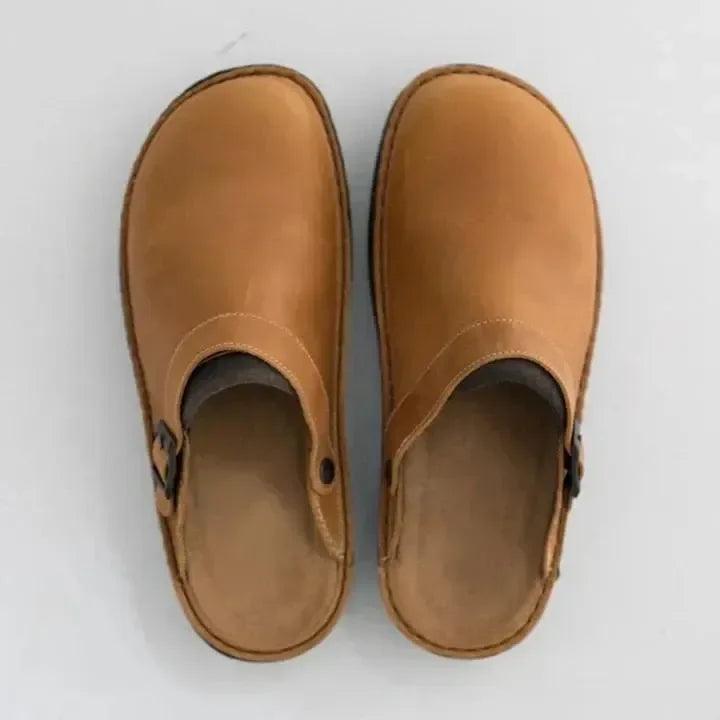 Men’s Leather Slippers with Orthopedic Support and Breathable Design