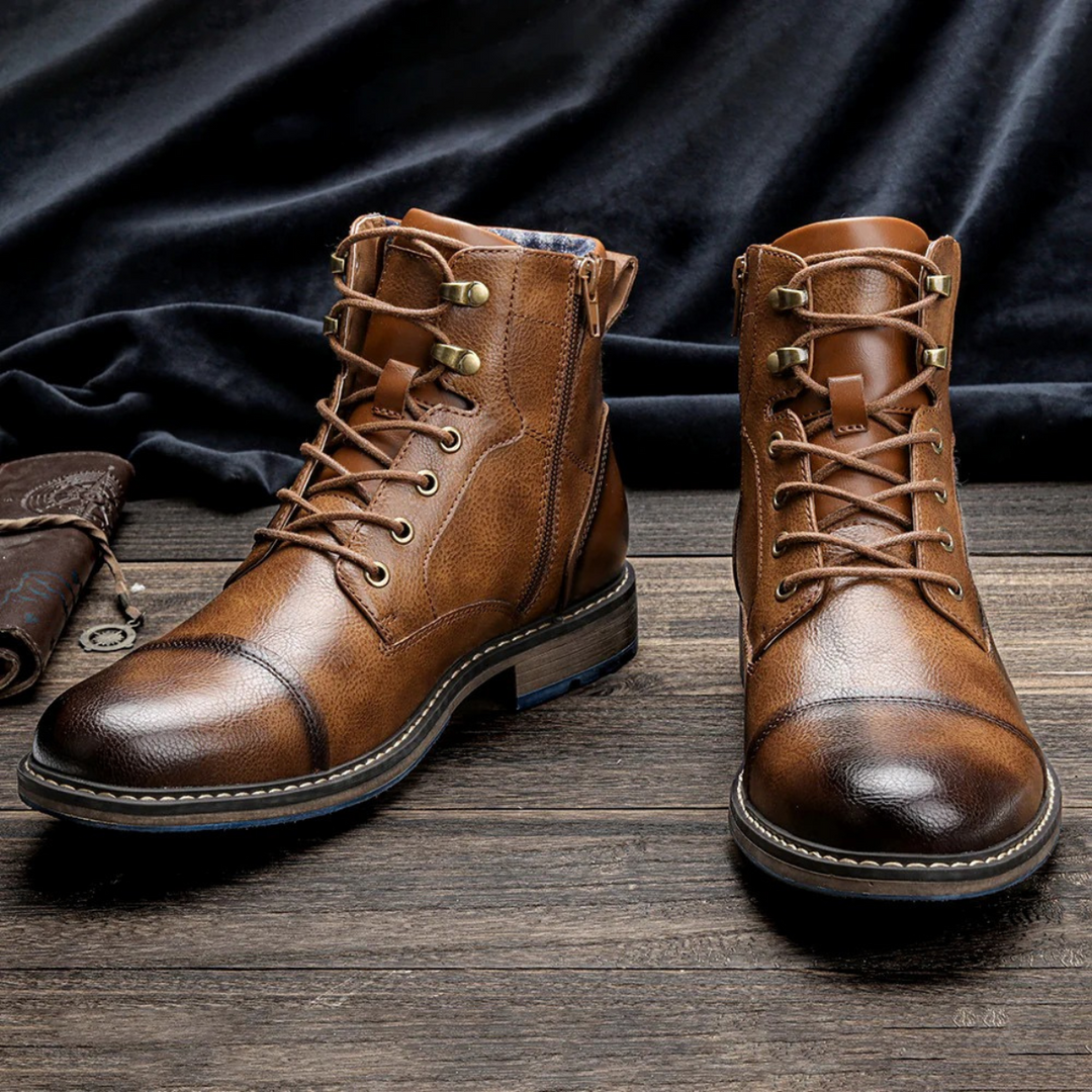 Men's Vintage Ankle Boots with Lace-up Closure and Rugged Design