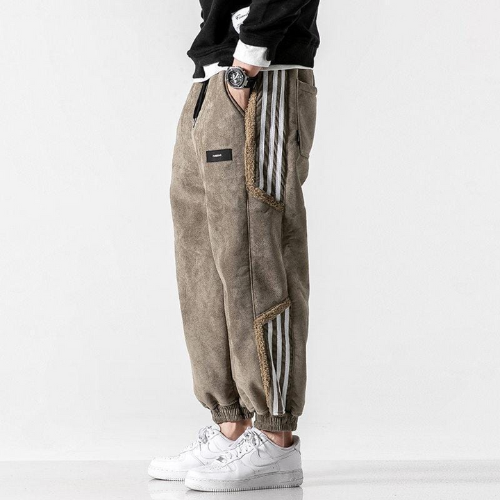 Men’s Joggers with Sherpa Lining and Contrasting Stripes