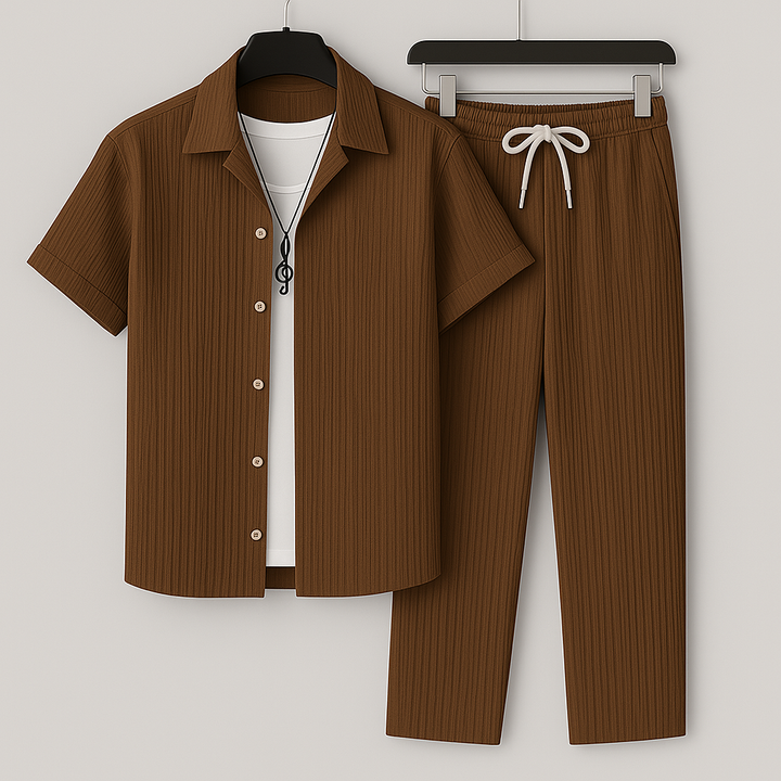 Mens Set with Relaxed Fit and Two-Piece Design