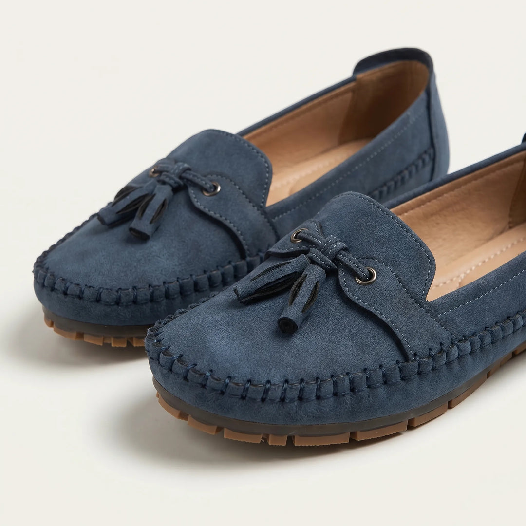 Velvara - Cushioned Flat Loafer With Tassel Detail
