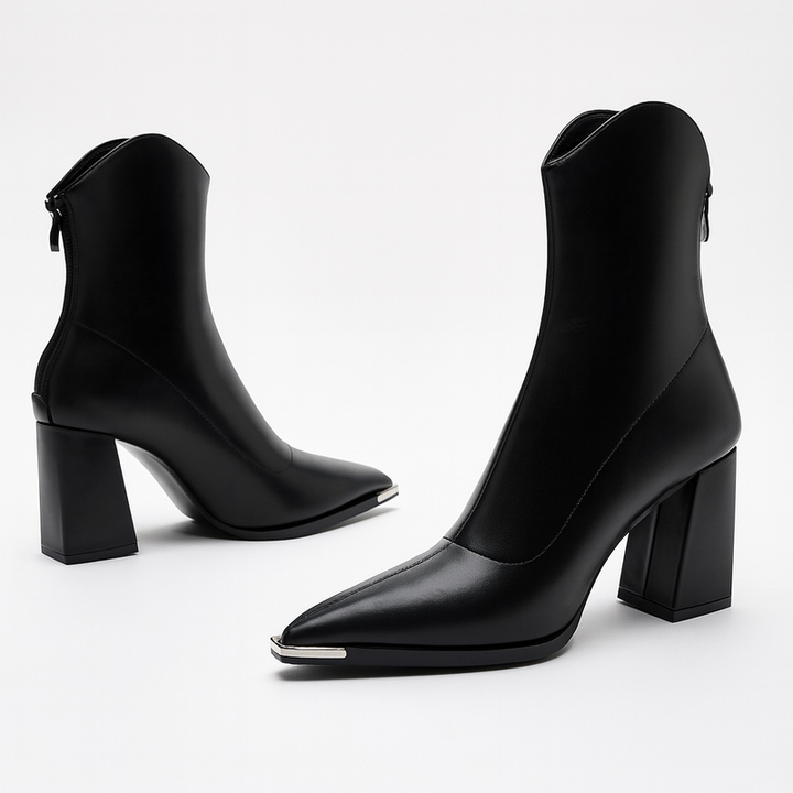 Women's Chelsea Boots with Chrome Tip and Rubber