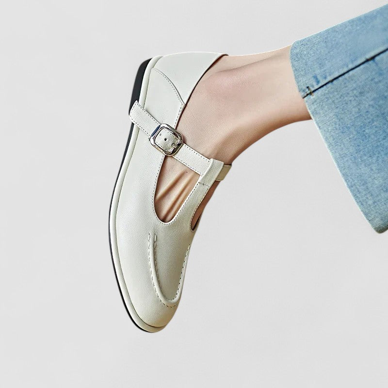 Women’s Heel Shoes with Support and Flexible Design