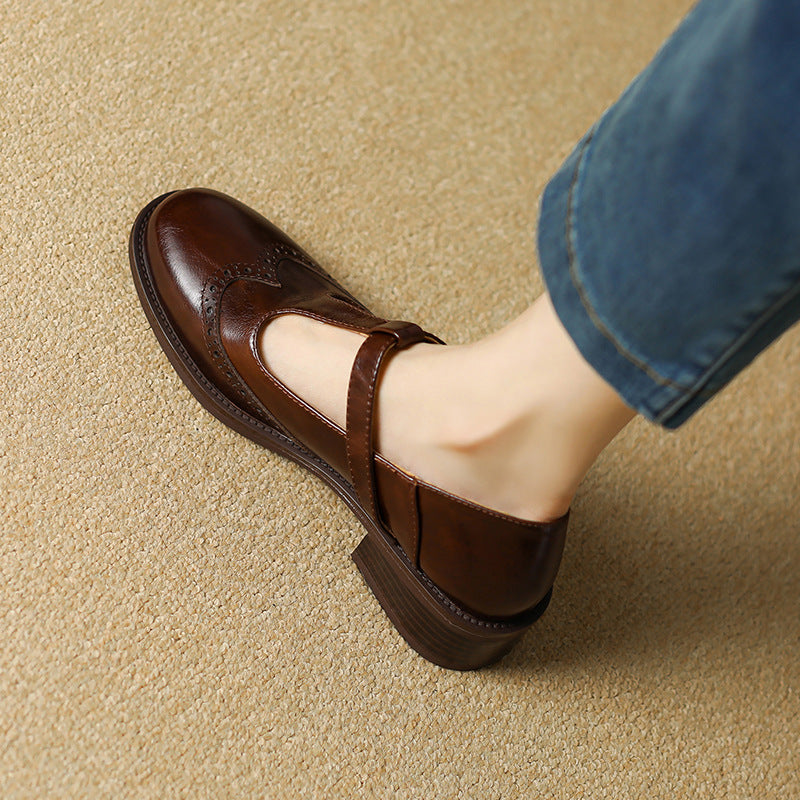 Women’s Mary Jane Shoes with T-Strap and Brogue Detail