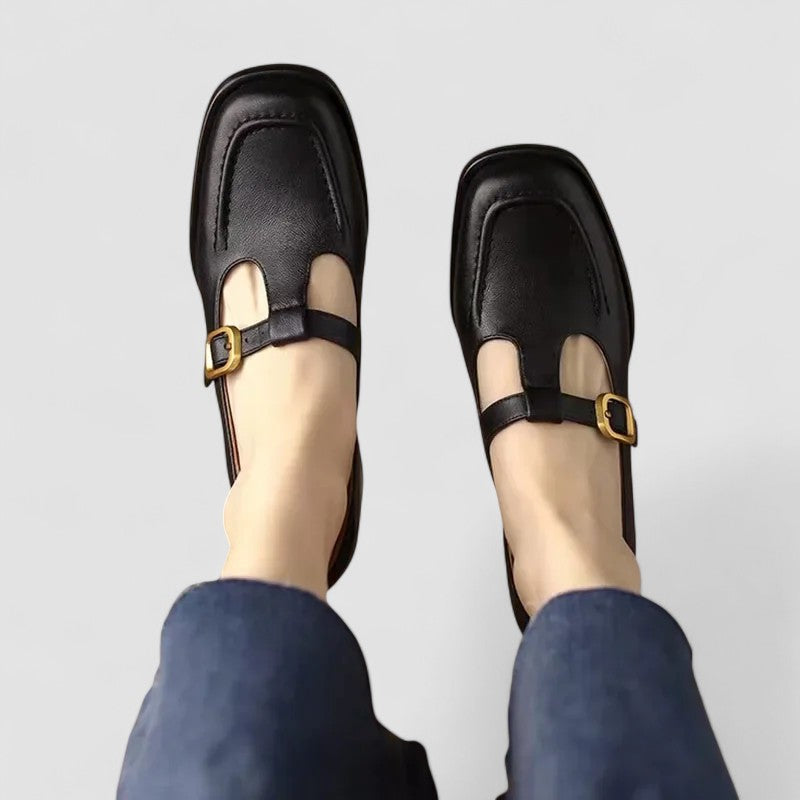 Women’s Mary Jane Shoes with T-strap Design