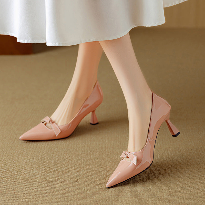 Women’s Pumps with Bow Detail and Kitten Heel
