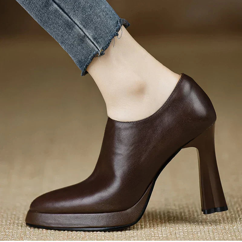 Women’s Slingback Heels with Pointed Toe and Strap Closure
