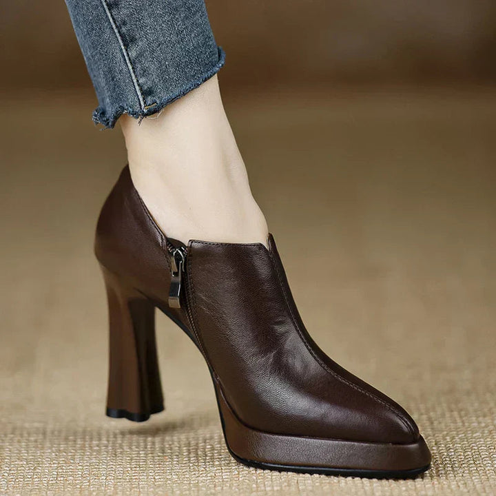 Women’s Slingback Heels with Pointed Toe and Strap Closure