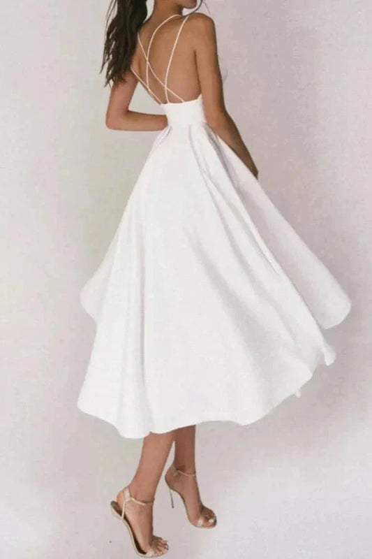 Women’s V-neck Dress with Adjustable Straps and Stylish Design