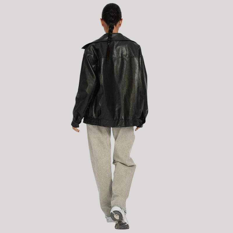 Women’s Winter Oversized Jacket with Zipper and Gathered Hem