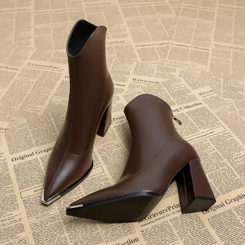 Womens Chelsea Boots with Chrome Tip and Rubber Outsole