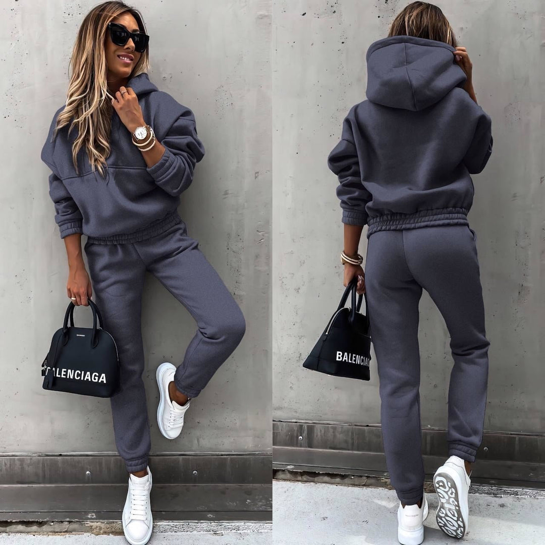 Women’s Jogging Set with Matching Top and Pants