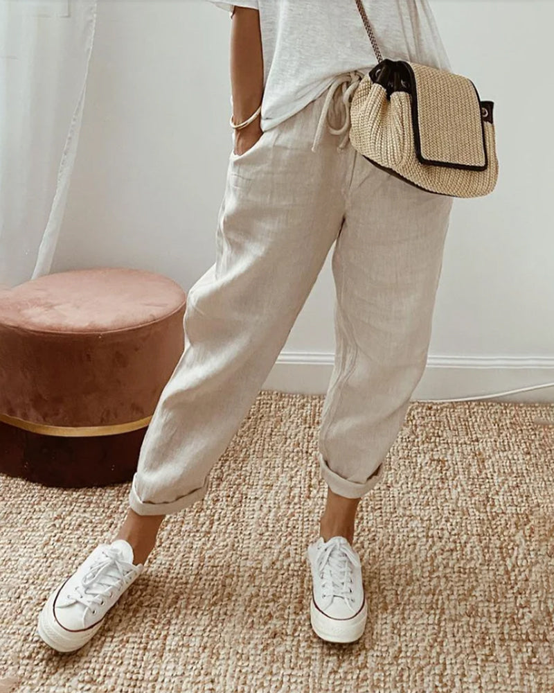 Women's Pants with Elastic Waistband and Side Pockets