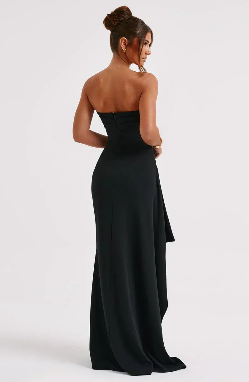 Women’s Twisted Maxi Dress with Off-Shoulder Design and Flowing Silhouette
