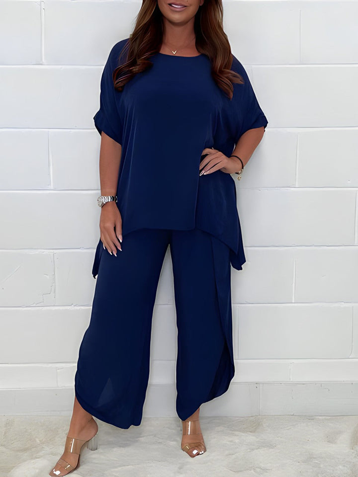 Women’s Two-Piece Set with Oversized Design