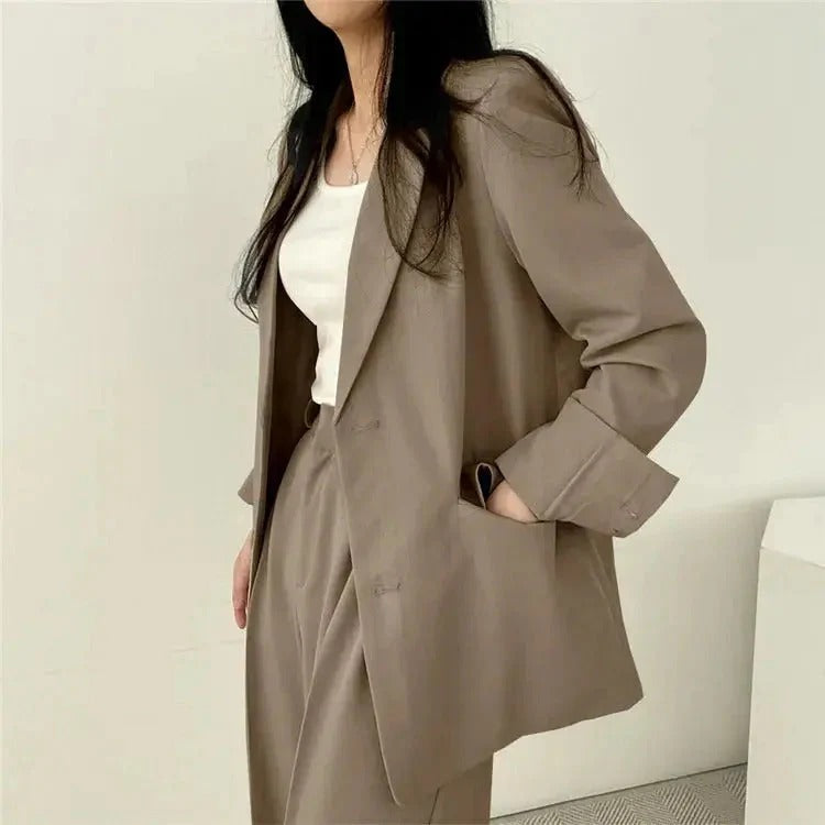 Women’s Suit Set with Tailored Blazer and Wide Leg Trousers